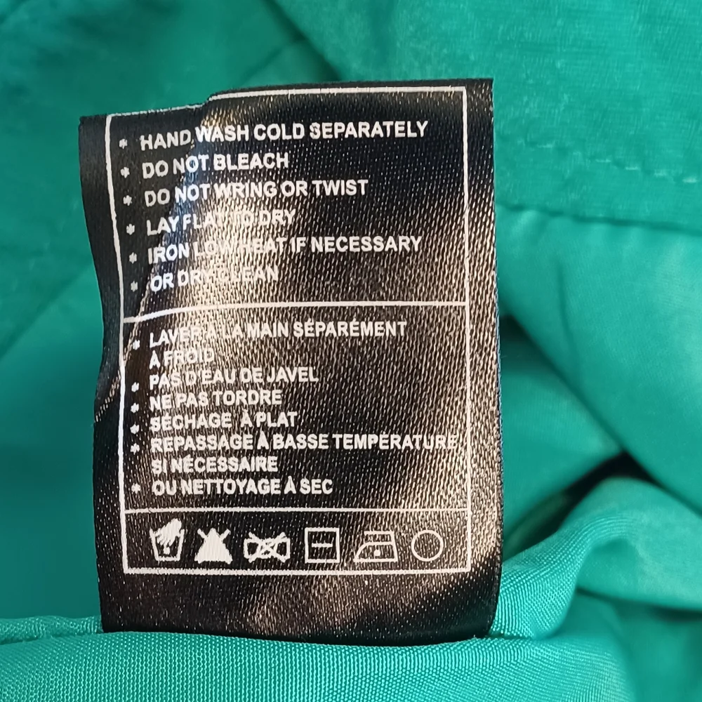 Jack by Bb Dakota Pull-on Tie Front Shorts Kelly Green Women's Sz Lg